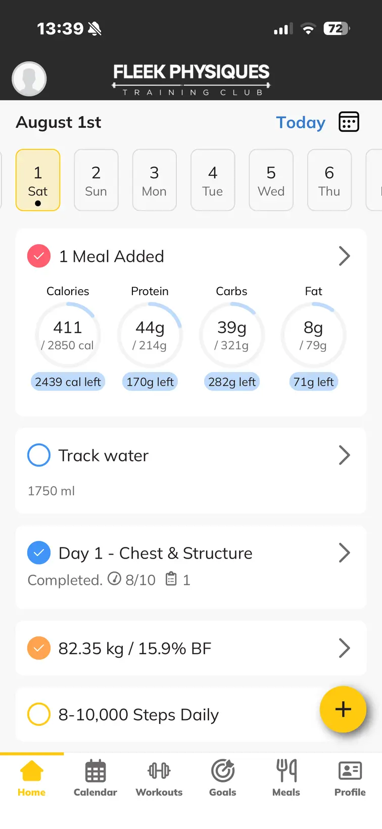 Fleek Physiques app dashboard showing calories, protein, water, training, body weight and step targets